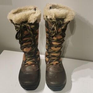 MERRELL WINTERBELLE PEAK WATERPROOF INSULATED WINTER SNOW BOOTS WOMEN'S SIZE 7